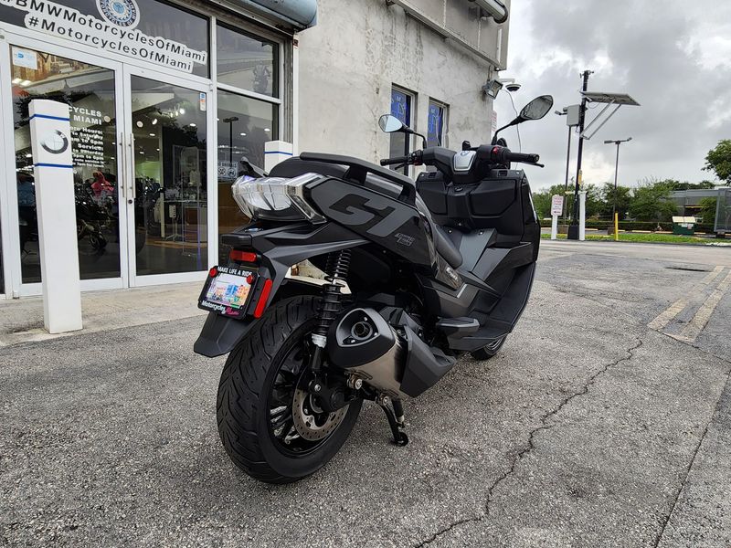 2022 BMW C 400 GT Image 14