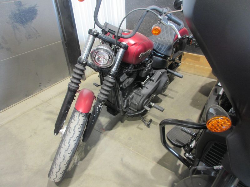 USED 2019 HARLEY SOFTAIL STREET BOB Image 5