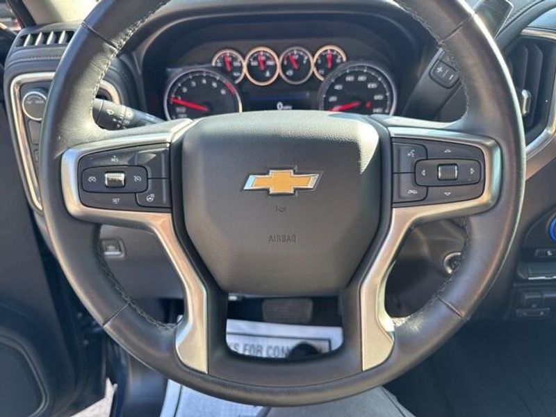 2021 Chevrolet Silverado 1500 LT photo 20