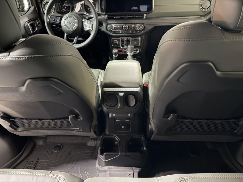 New 2026 Jeep Gladiator Mojave X 4x4Image 18