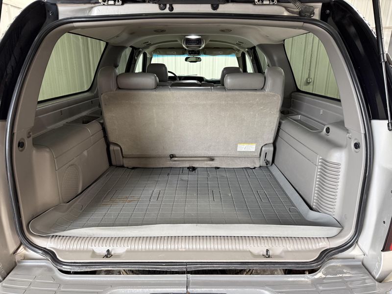 Used 2004 Chevrolet Suburban 1500 Z71Image 5