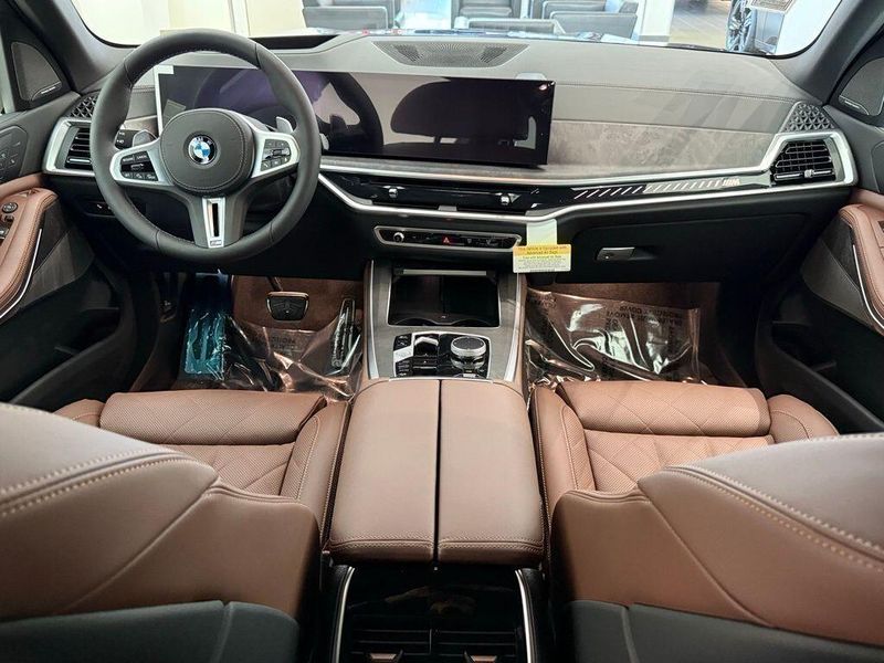 New 2026 BMW X5 M60iImage 21