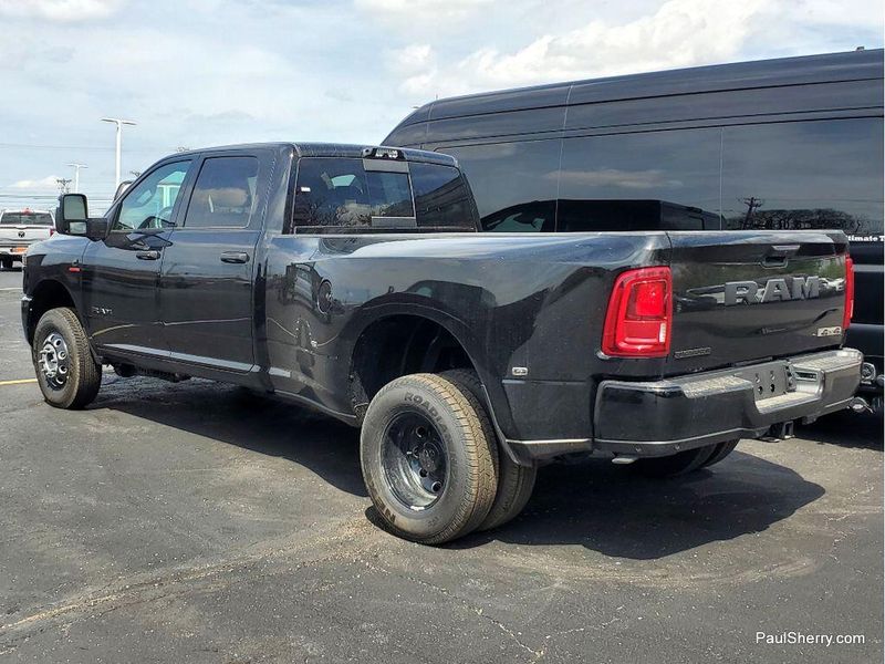 New 2026 RAM 3500 Big Horn Crew Cab 4x4 8' Box