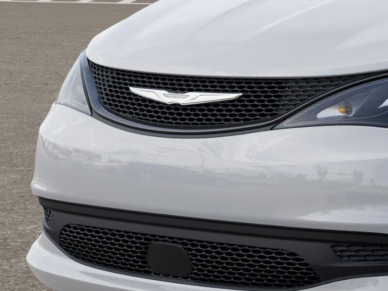 New 2026 Chrysler Voyager LX