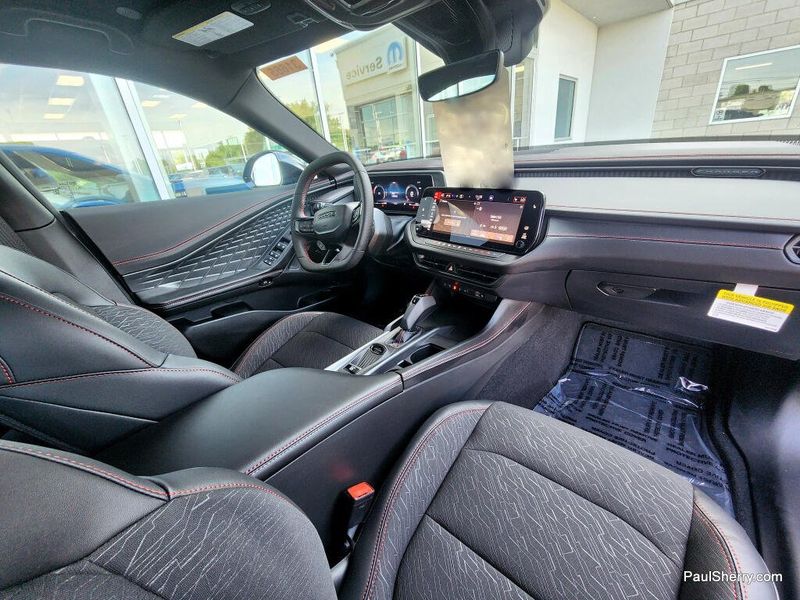 New 2026 Dodge Charger Scat Pack 4-door Awd