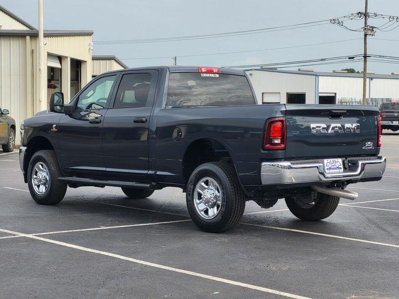 2025 RAM 2500 Tradesman Crew Cab 4x4 6