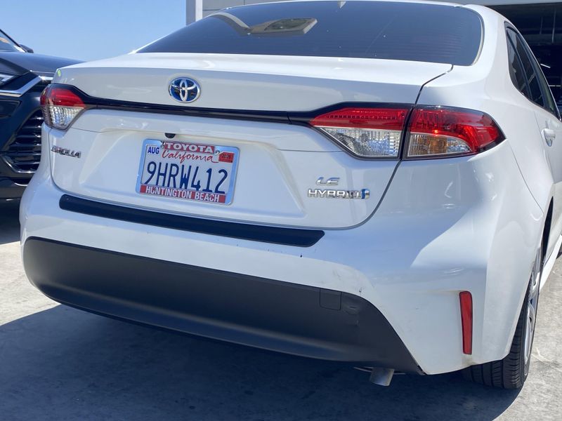 Used 2023 Toyota Corolla LEImage 4