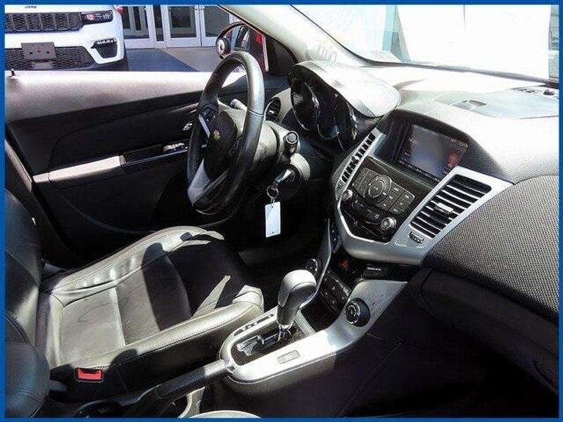 2013 Chevrolet Cruze 2LTImage 8