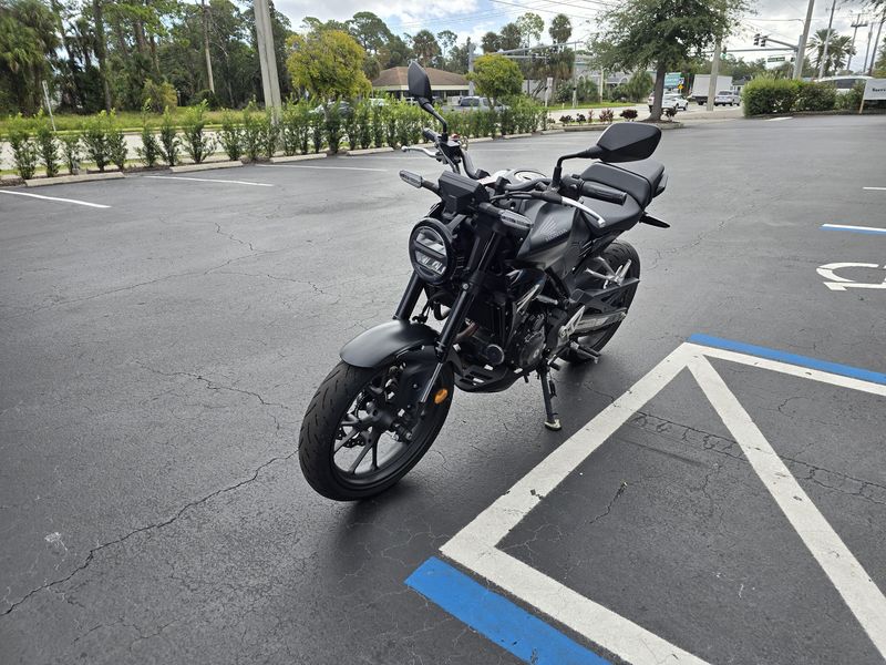 Used 2024 Honda CB300R ABS 