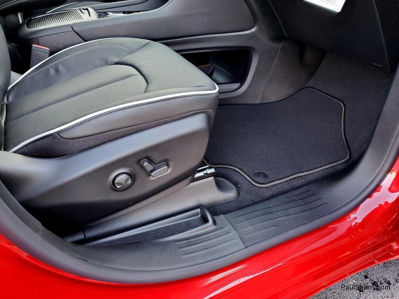 New 2026 Chrysler Pacifica Limited