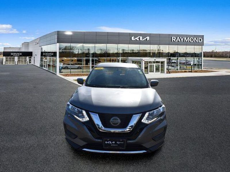 Used 2018 Nissan Rogue SImage 8