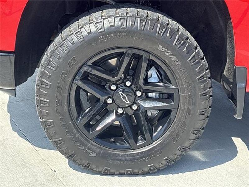 Used 2023 Chevrolet Silverado 1500 Custom Trail BossImage 10