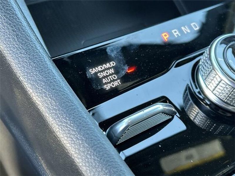 New 2025 Jeep Grand Cherokee Limited 4x4Image 22