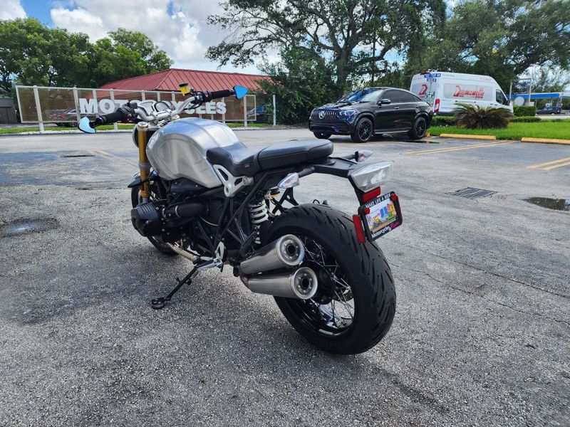 2016 BMW R nineT  in a SILVER exterior color. BMW Motorcycles of Miami 786-845-0052 motorcyclesofmiami.com 