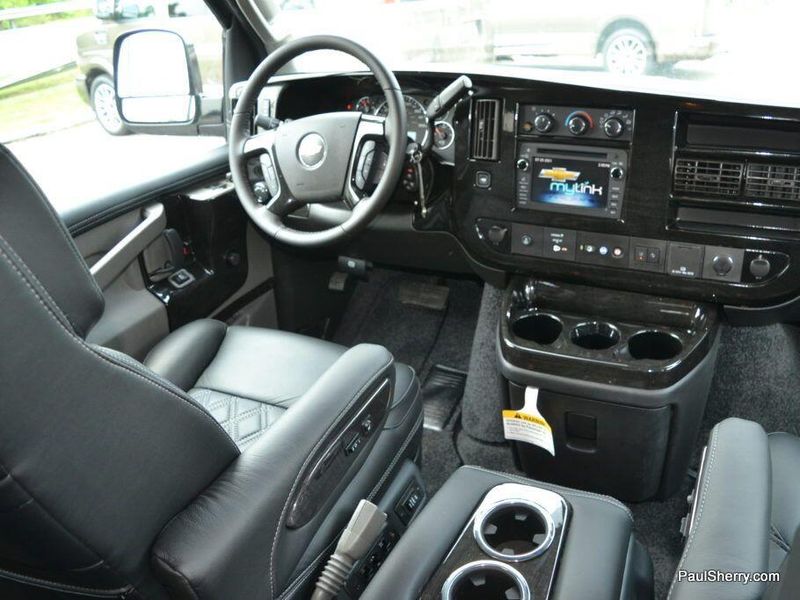 2021 Chevrolet Express 2500 Cargo photo 23