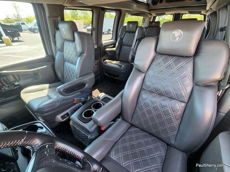 2023 Chevrolet Express Cargo Image 23