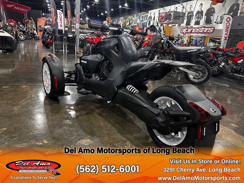 2023 Can-Am F3PC  in a CUSTOM exterior color. Del Amo Motorsports of Long Beach (562) 362-3160 delamomotorsports.com 