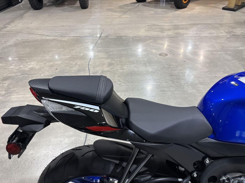 New 2027 Suzuki GSX-R750Z 40TH ANNIVERSARY EDITION Image 19
