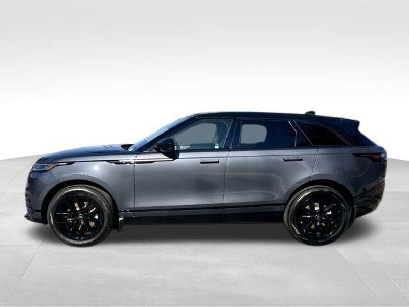 Used 2025 Land Rover Range Rover Velar Dynamic SE