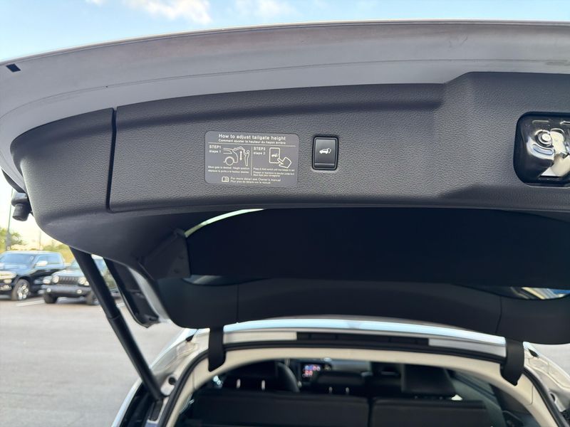 Used 2019 INFINITI QX50 LuxeImage 24