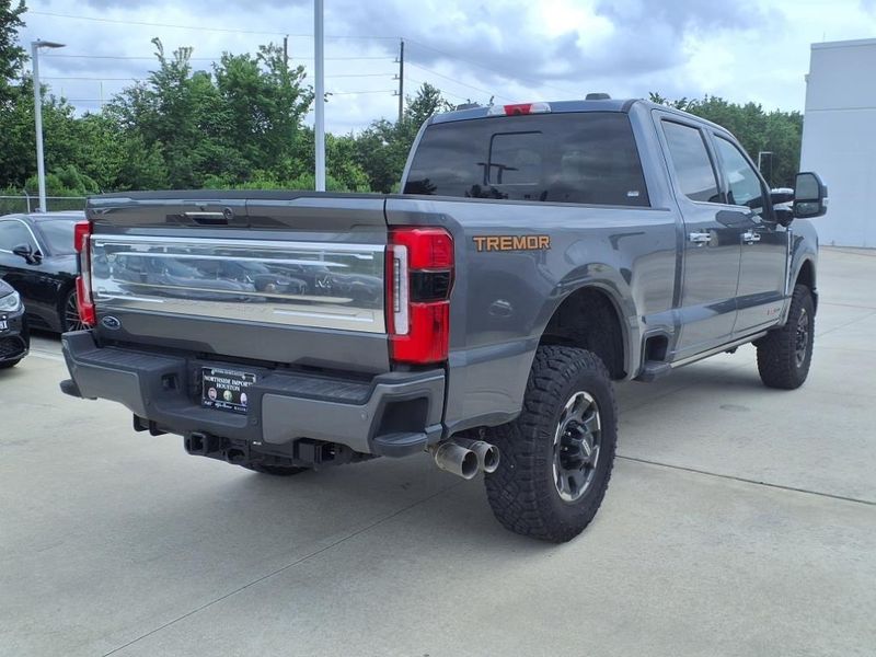 2024 Ford F-250SD PlatinumImage 6