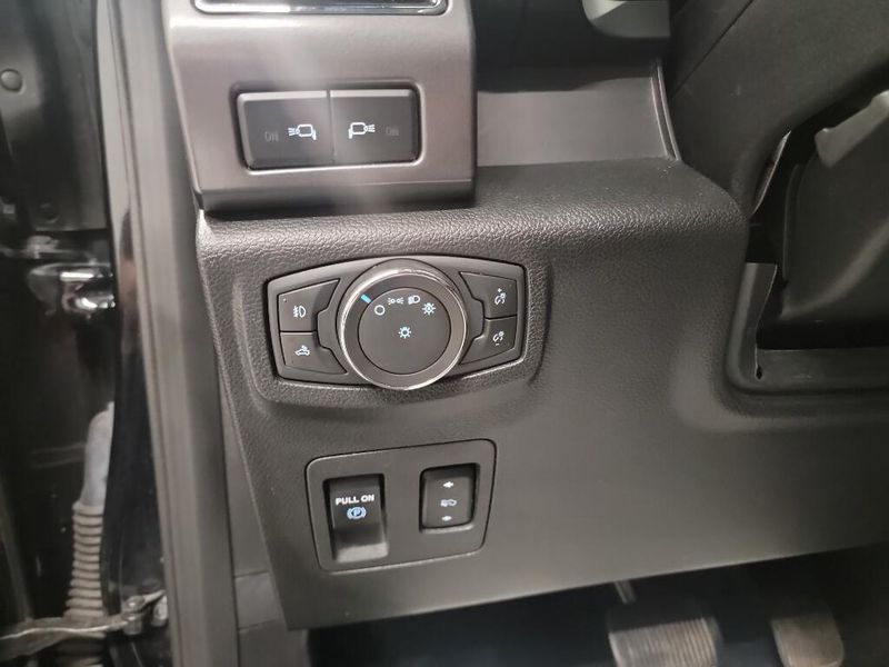 2020 Ford F-150 XLT photo 15