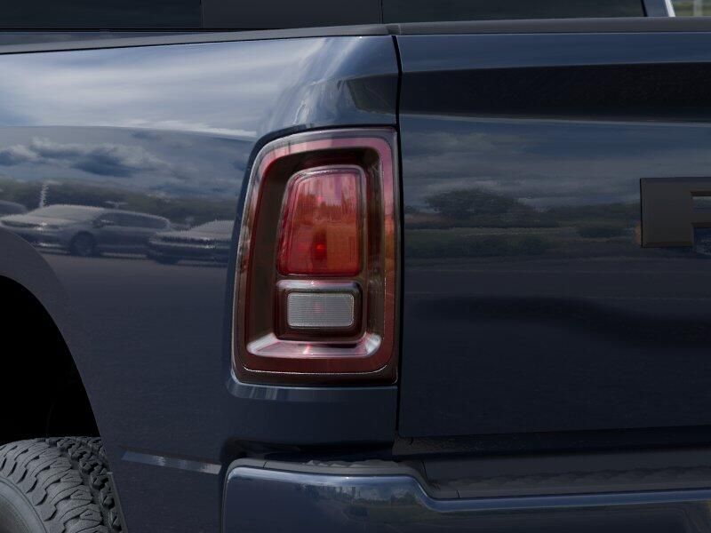 New 2026 RAM 2500 Black Express Crew Cab 4x4 6