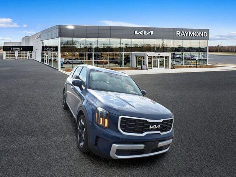 Used 2024 Kia Telluride SImage 10