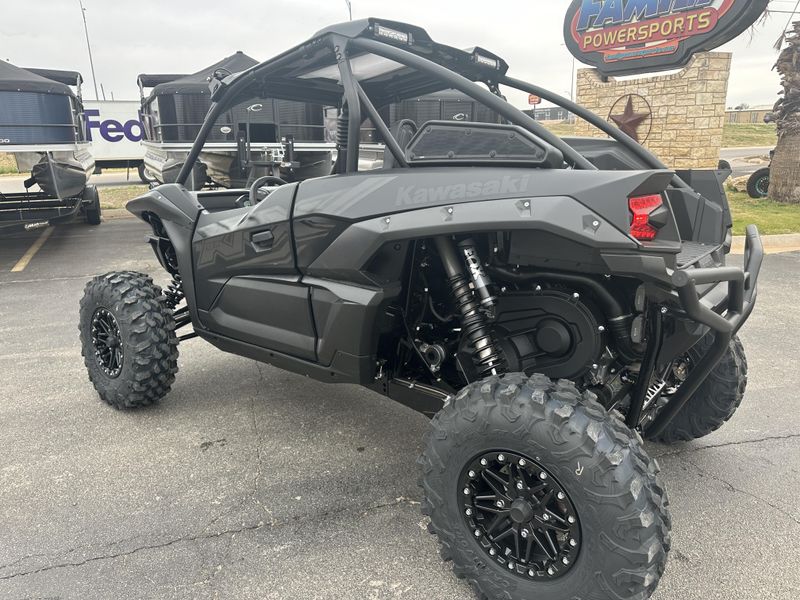 2025 Kawasaki TERYX KRX 1000 BLACKOUT EDITION MATTE SPARK BLACKImage 4