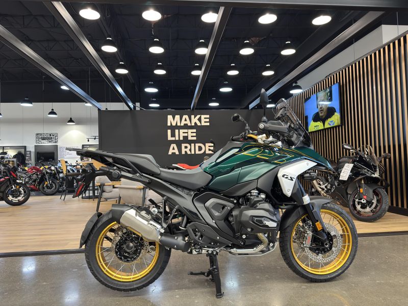2025 BMW R 1300 GS - AURELIUS GREEN METALLIC