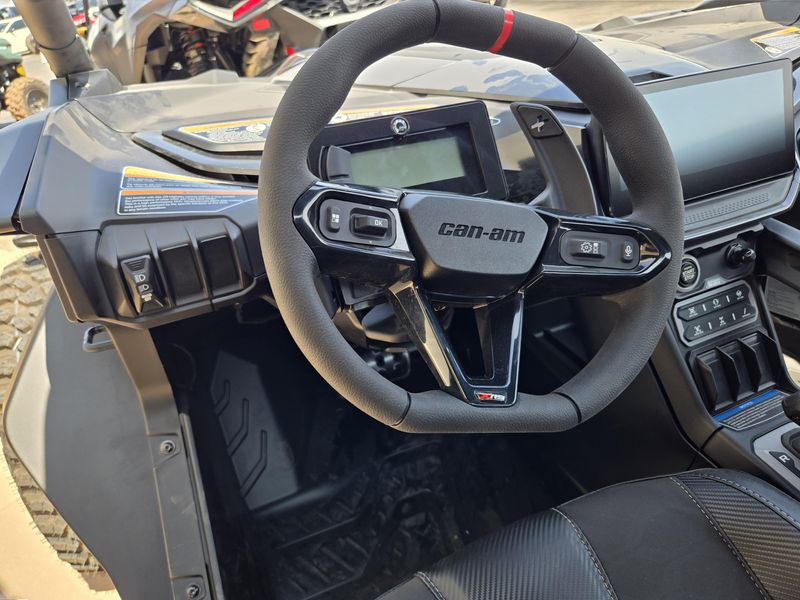 2025 Can-Am MAVERICK R X RS WITH SMARTSHOX 999T DCT TRIPLE BLACK Image 12