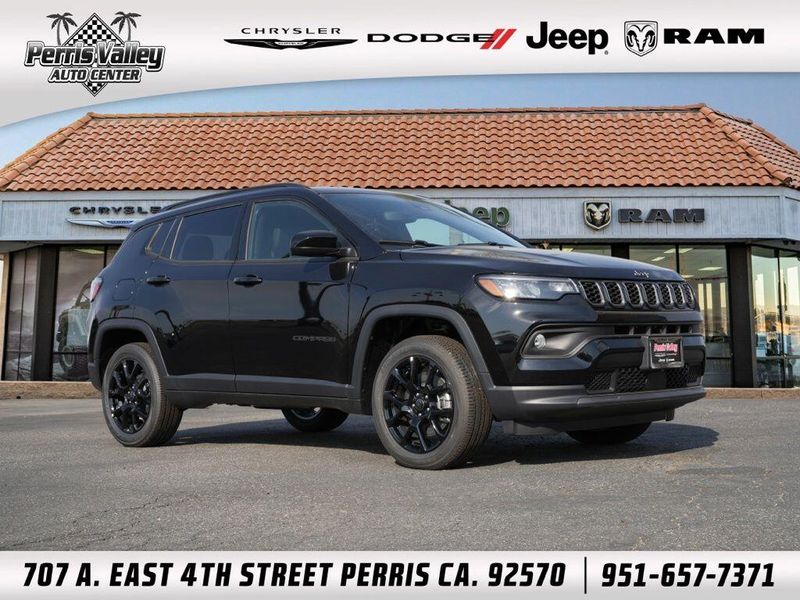 New 2026 Jeep Compass LatitudeImage 1