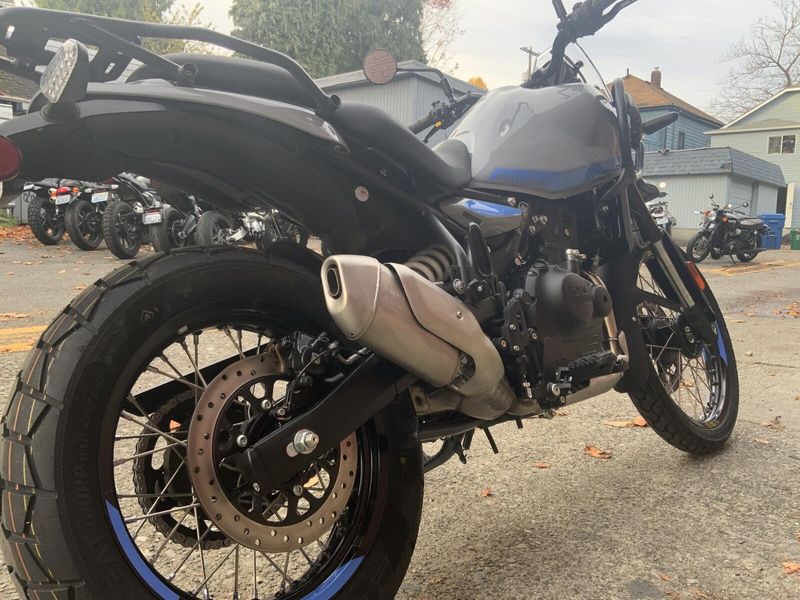 New 2025 Royal Enfield HIMALAYAN 450 