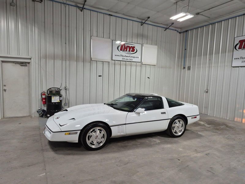 1989 Chevrolet Corvette Image 11