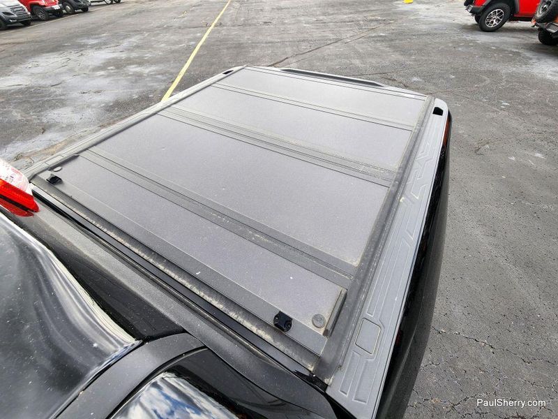 Used 2024 GMC Canyon Elevation