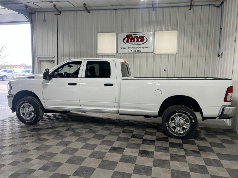 2024 RAM 2500 Tradesman Crew Cab 4x4 8