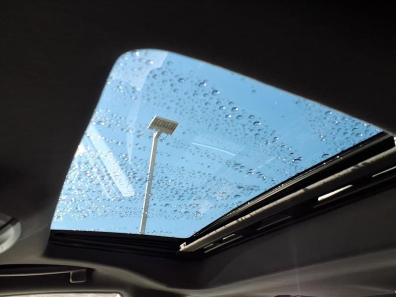 Used 2018 Maserati Ghibli Image 10