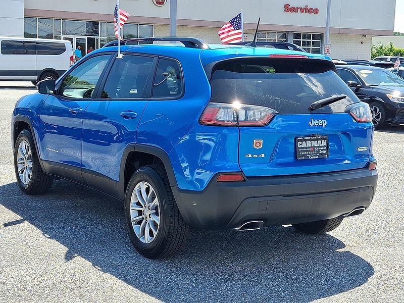 2022 Jeep Cherokee Latitude Lux photo 3