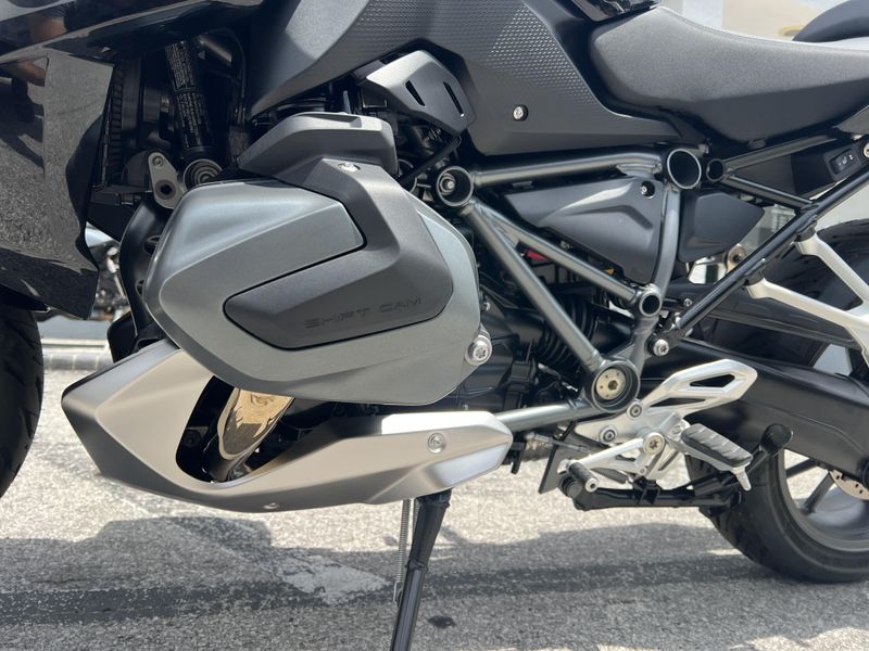 2024 BMW R 1250 RS 