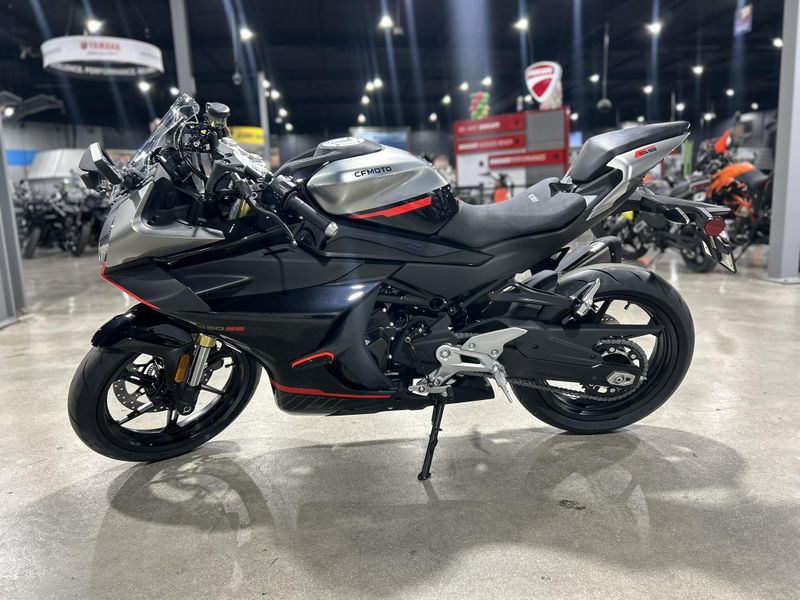 2025 CFMOTO 450SS Image 12