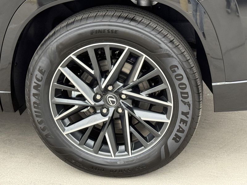 2025 LEXUS TX 350 PremiumImage 16