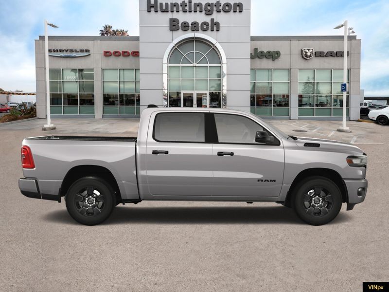 2025 RAM 1500 Tradesman Crew Cab 4x2Image 9