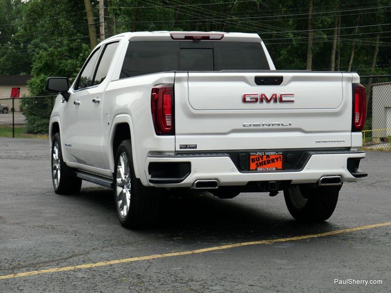 2023 GMC Sierra 1500 DenaliImage 9
