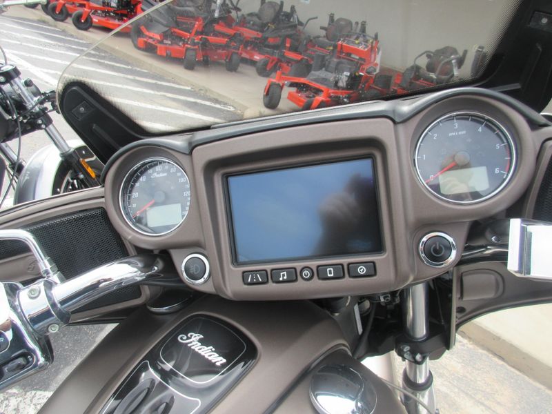 USED 2018 INDIAN MOTORCYCLE CHIEFTAIN LIMITED Image 16
