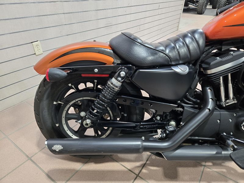 2020 HARLEY SPORTSTER IRON 883 ORANGE Image 13