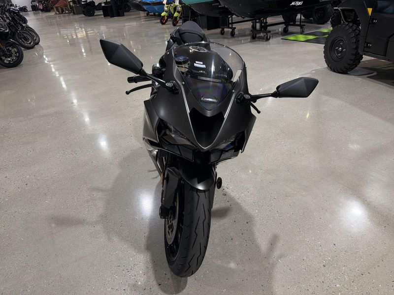 New 2026 Kawasaki NINJA ZX-6R Image 12