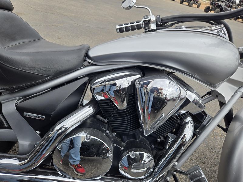 USED 2014 HONDA INTERSTATE Image 3