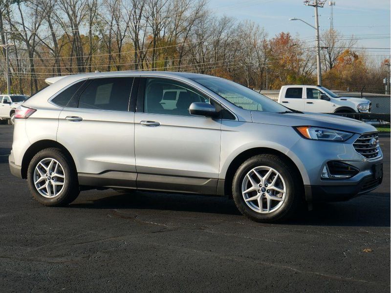 2021 Ford Edge SELImage 7