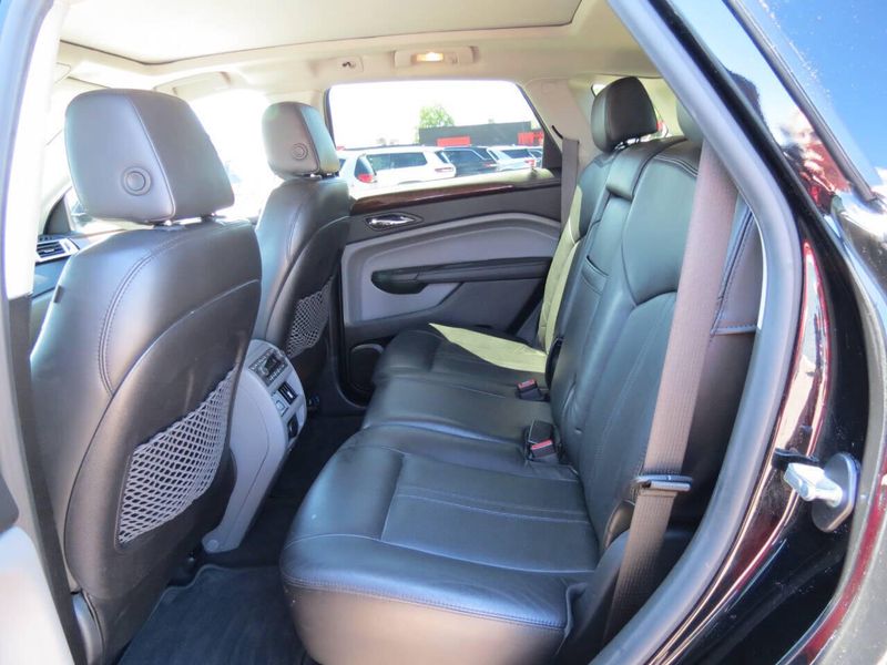Used 2011 Cadillac SRX Premium Collection AWD 4dr SUVImage 26