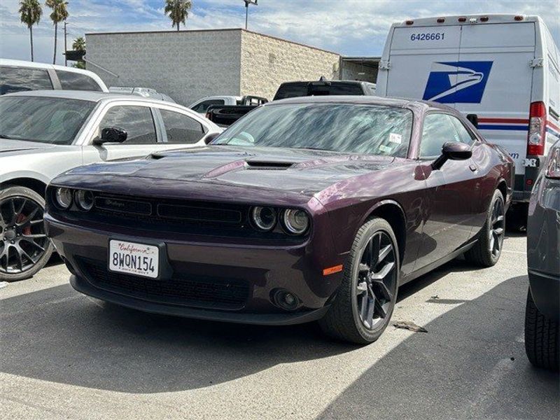 2020 Dodge Challenger SXTImage 2